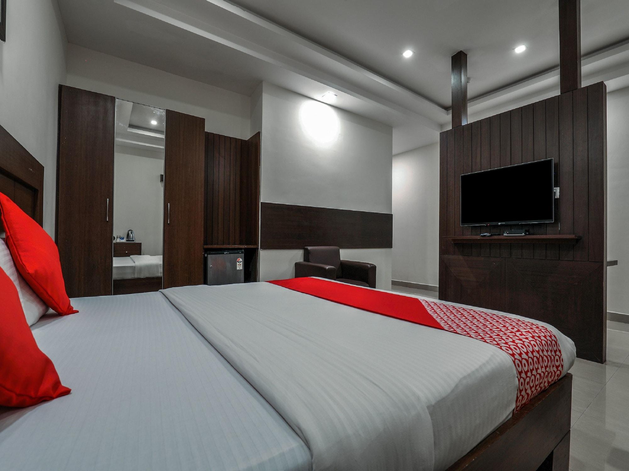 Treebo Trend Hotel Jp Plaza Nampally Hajdarabad Zewnętrze zdjęcie