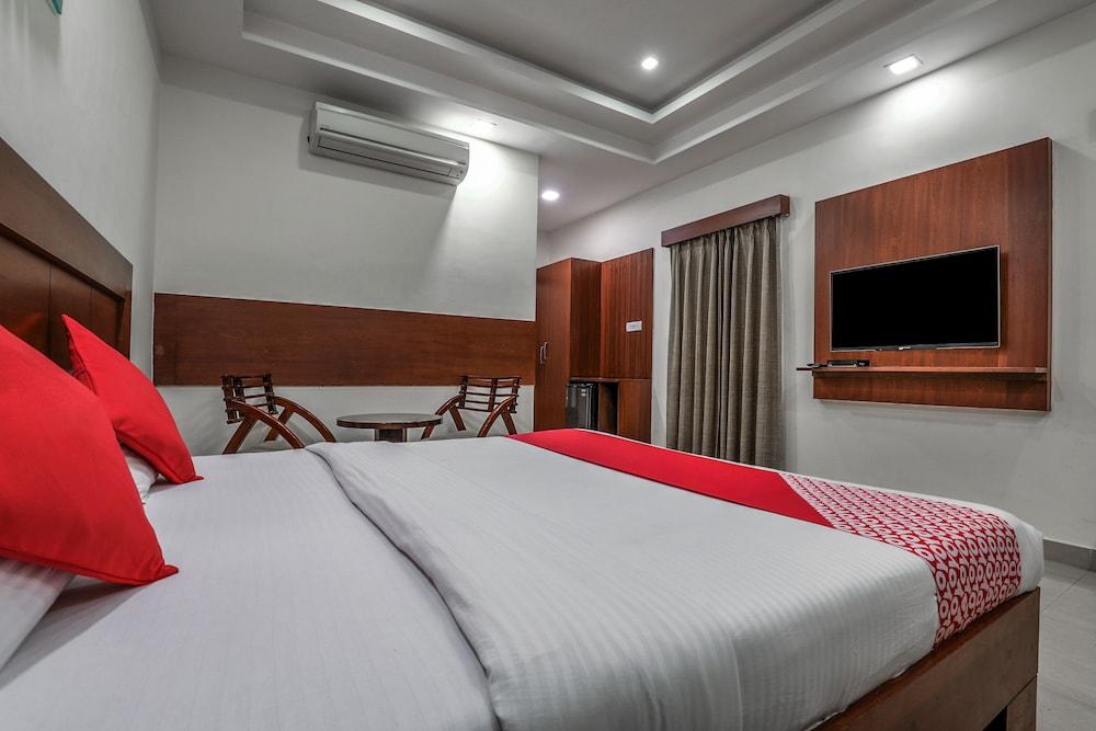 Treebo Trend Hotel Jp Plaza Nampally Hajdarabad Zewnętrze zdjęcie
