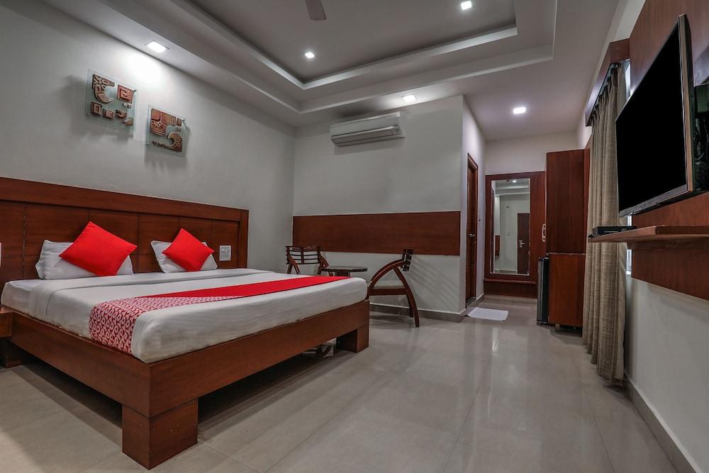 Treebo Trend Hotel Jp Plaza Nampally Hajdarabad Zewnętrze zdjęcie