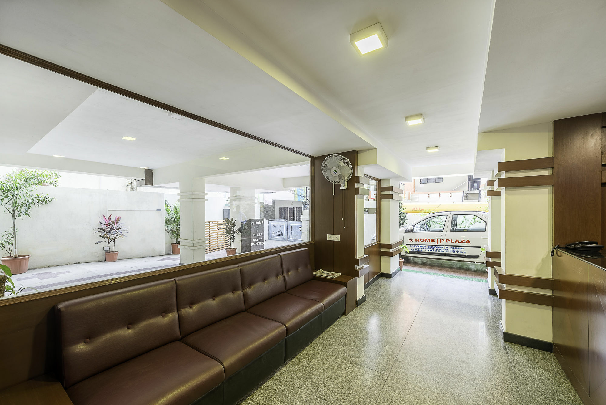 Treebo Trend Hotel Jp Plaza Nampally Hajdarabad Zewnętrze zdjęcie