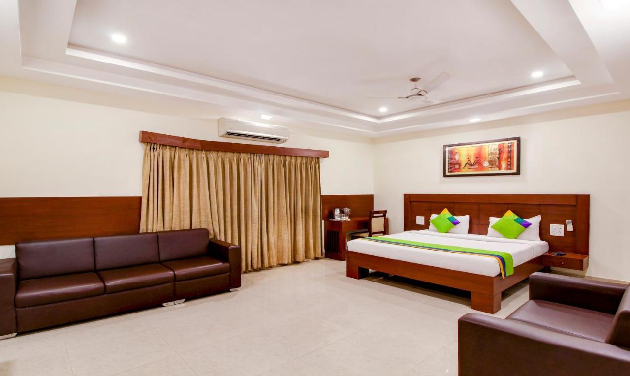 Treebo Trend Hotel Jp Plaza Nampally Hajdarabad Zewnętrze zdjęcie