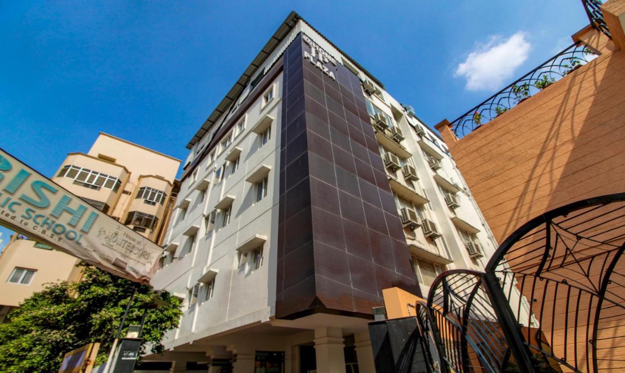 Treebo Trend Hotel Jp Plaza Nampally Hajdarabad Zewnętrze zdjęcie